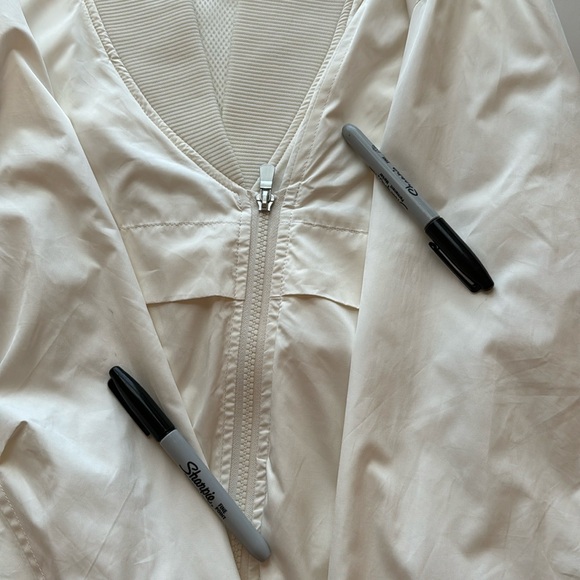 SOSKEN STUDIOS MARISA MINICUCCI FATE - ATHLEISURE JACKET Size 2 - Picture 10 of 16